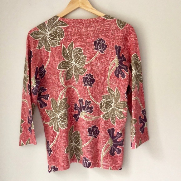 J. McLaughlin Red Marcy Printed Henley - Picture 2 of 7